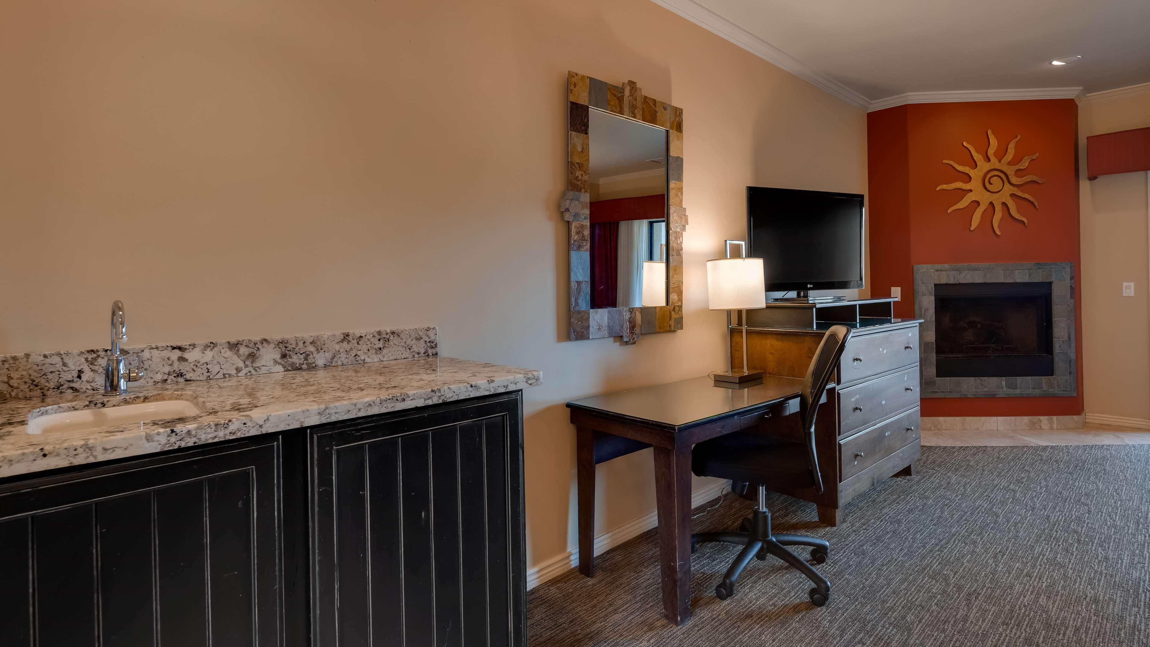 Best Western Plus Arroyo Roble Hotel & Creekside Villas Sedona Exterior foto