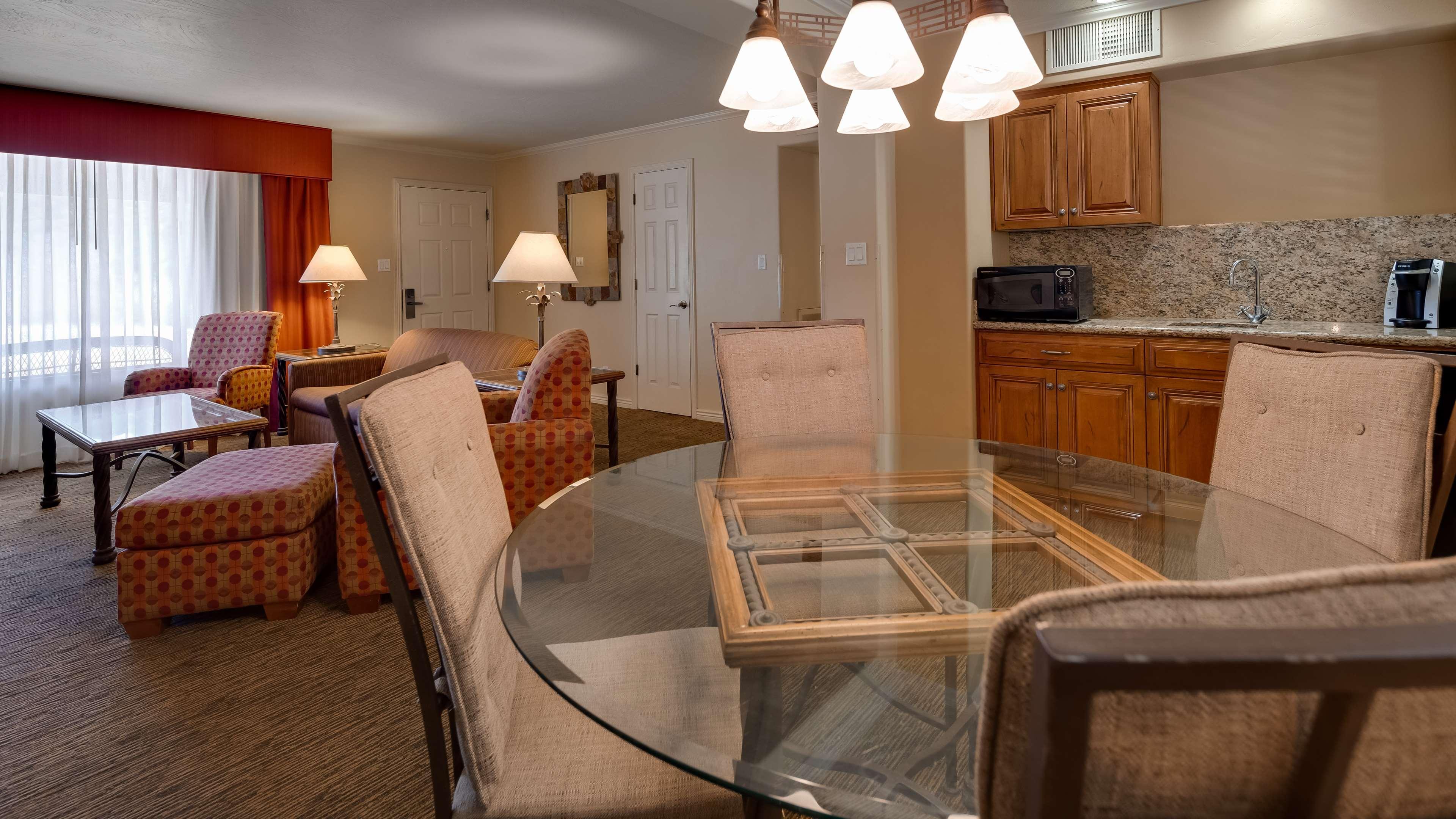 Best Western Plus Arroyo Roble Hotel & Creekside Villas Sedona Exterior foto